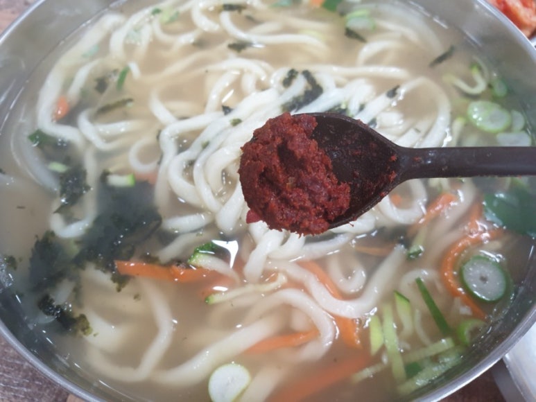 순봉홍두깨손칼국수 이미지
