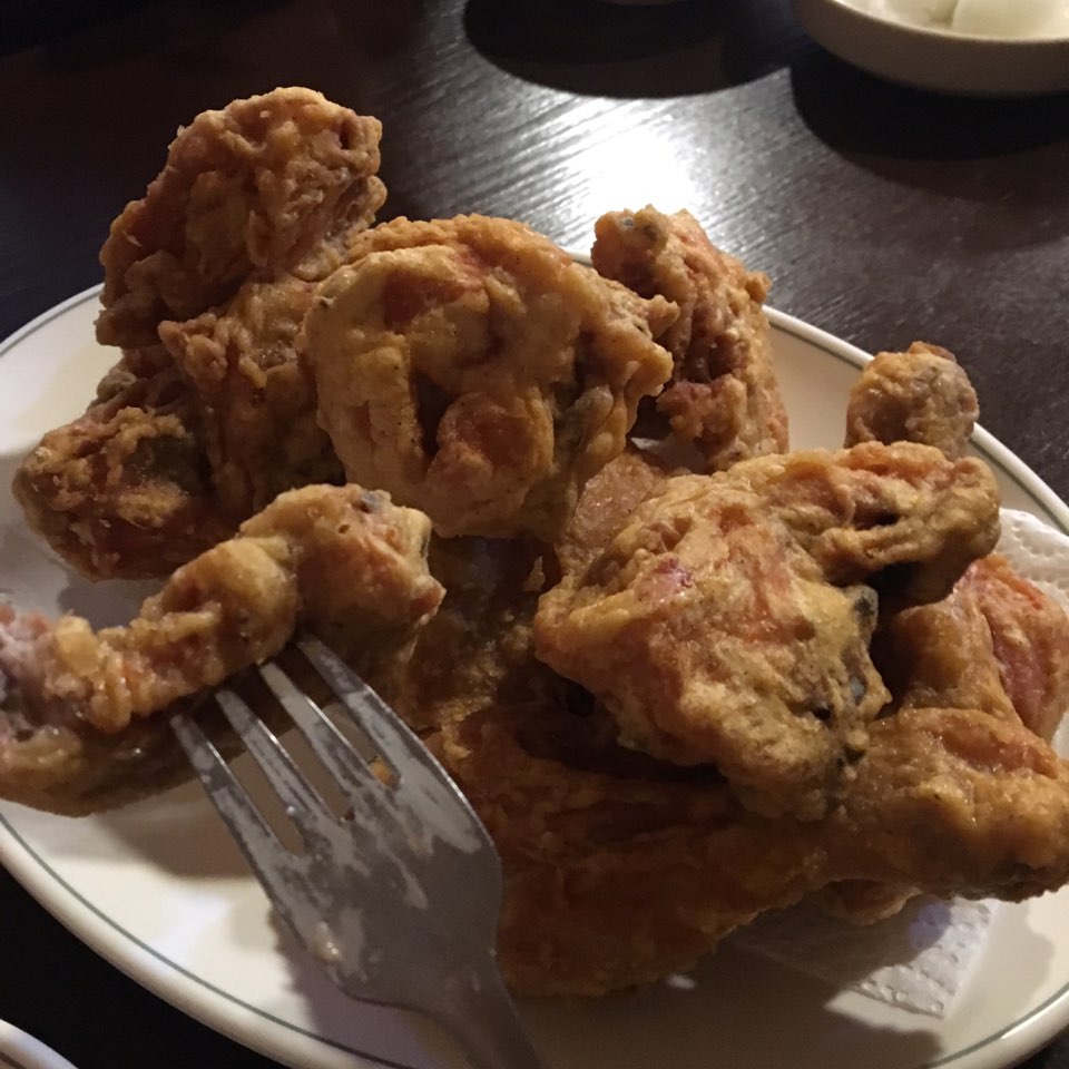 꼬꼬리아통닭 이미지