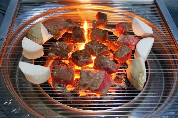 깍뚝연탄구이 이미지