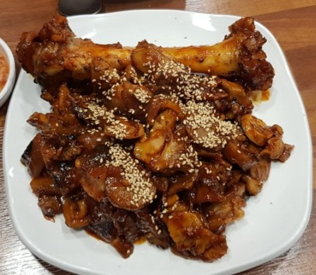 황제족발 이미지
