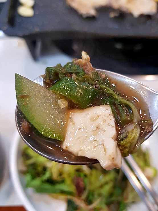 큰바우식당 이미지