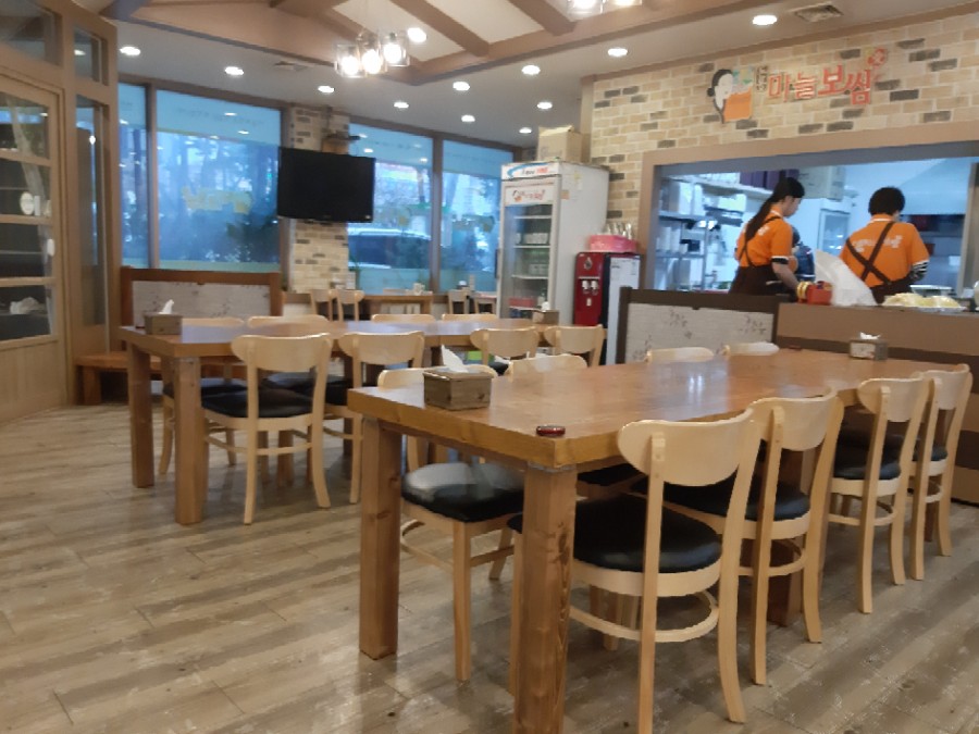 돈통마늘보쌈 이미지