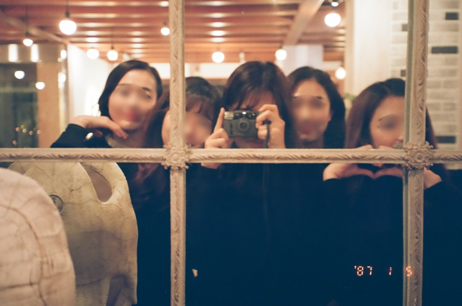 까마귀 필름 이미지