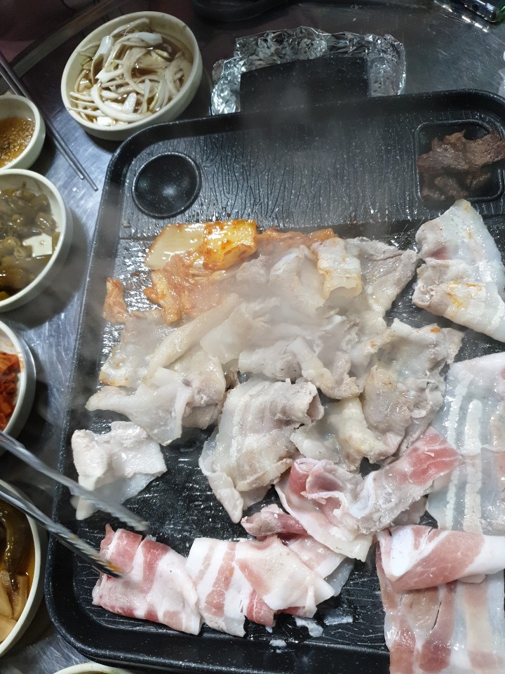 정은이네삼일뒷고기 이미지