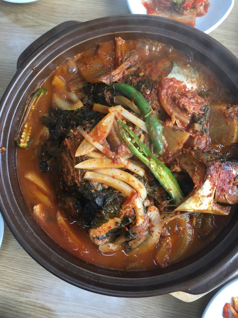 포항고등어추어탕 이미지