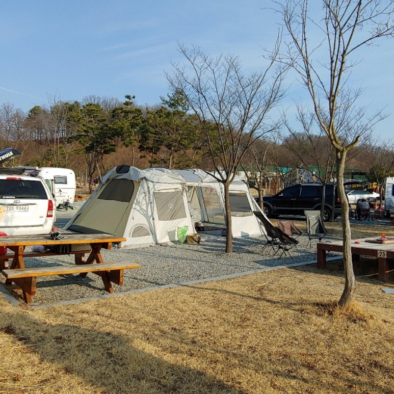 우리두리 캠핑장 이미지