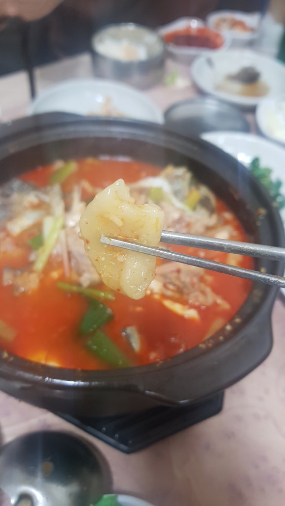 등나무횟집 이미지