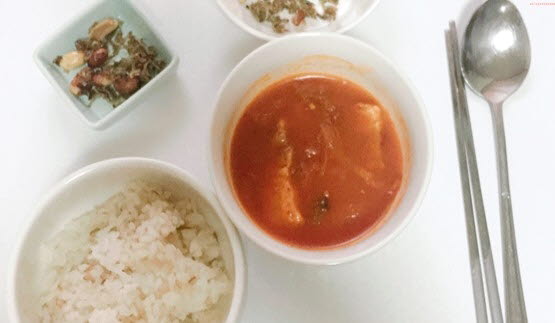 얀이네김치 이미지