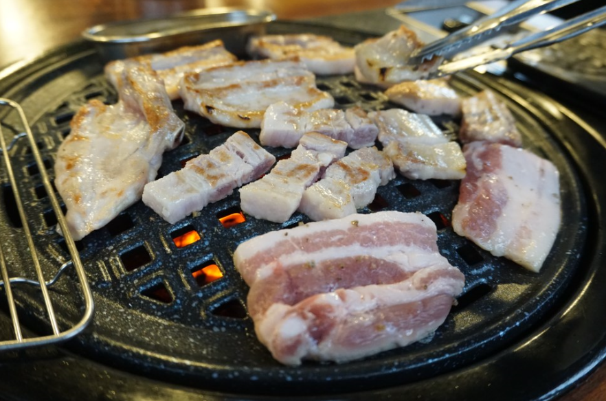 인생고기육회 이미지