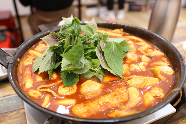 김현정떡볶이 이미지