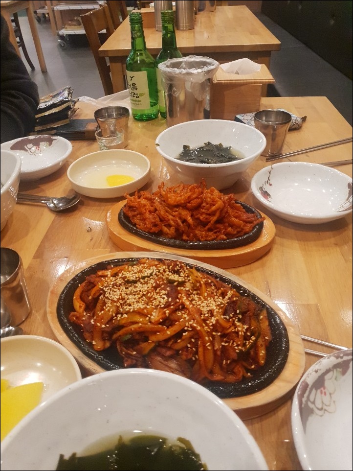 토방닭발 이미지