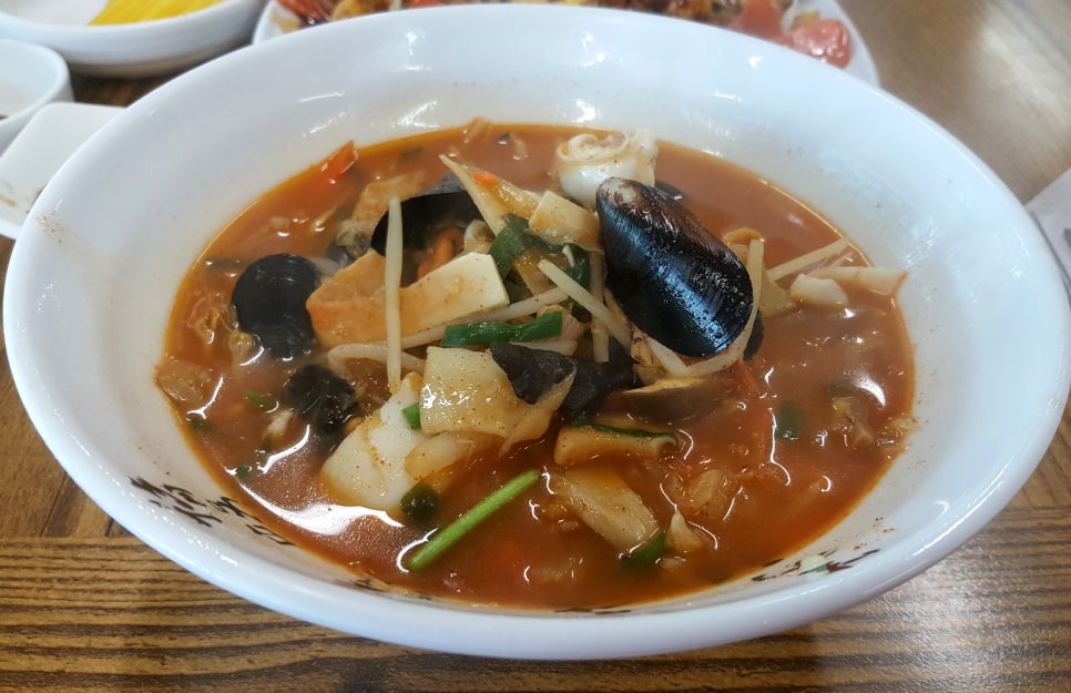 부천성해물짬뽕 이미지
