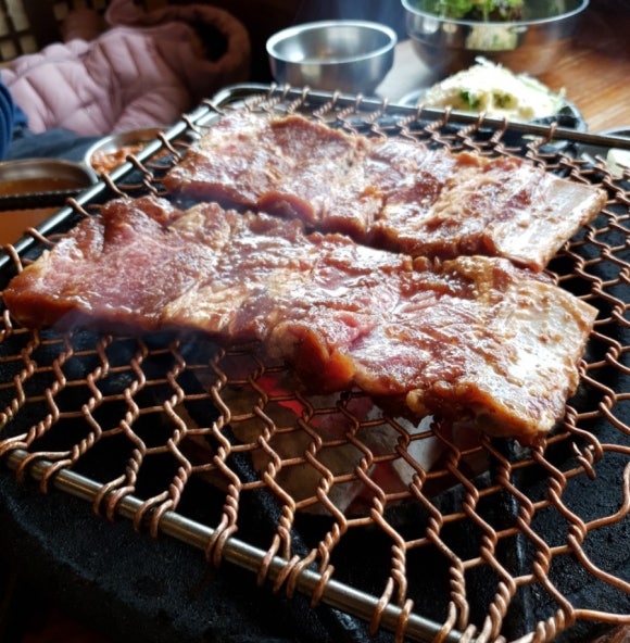 한촌숯불화로갈비 이미지