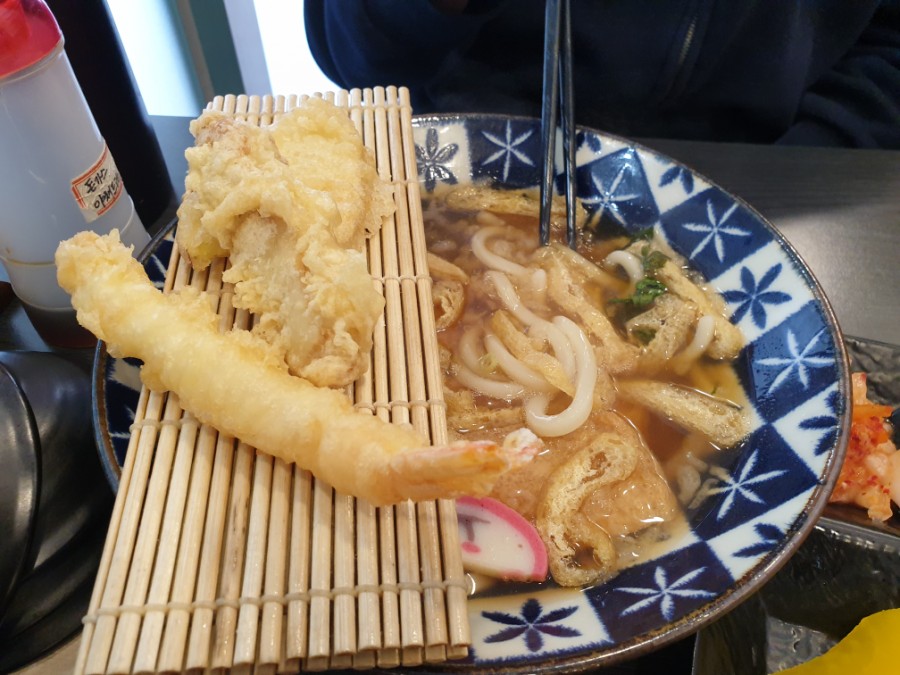 청년갑우동 이미지