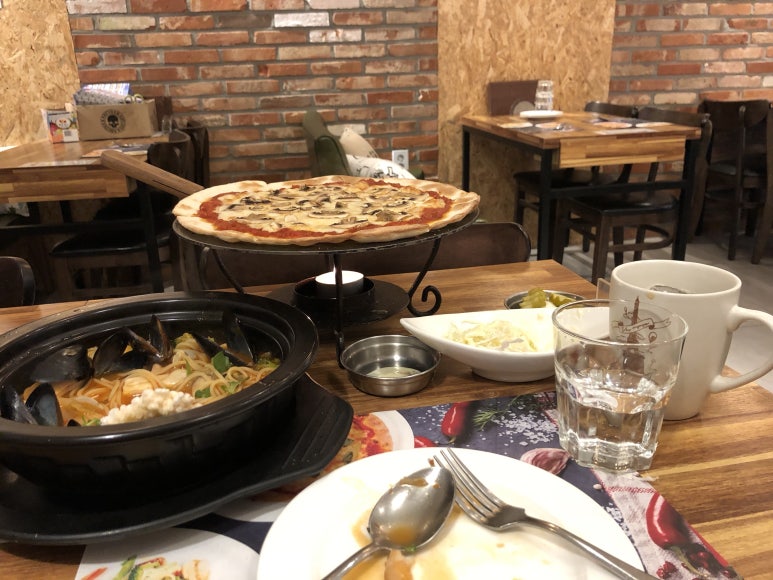 윤쿠치나 이미지