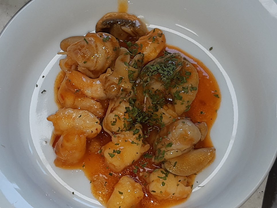 꼬꼬식당 이미지