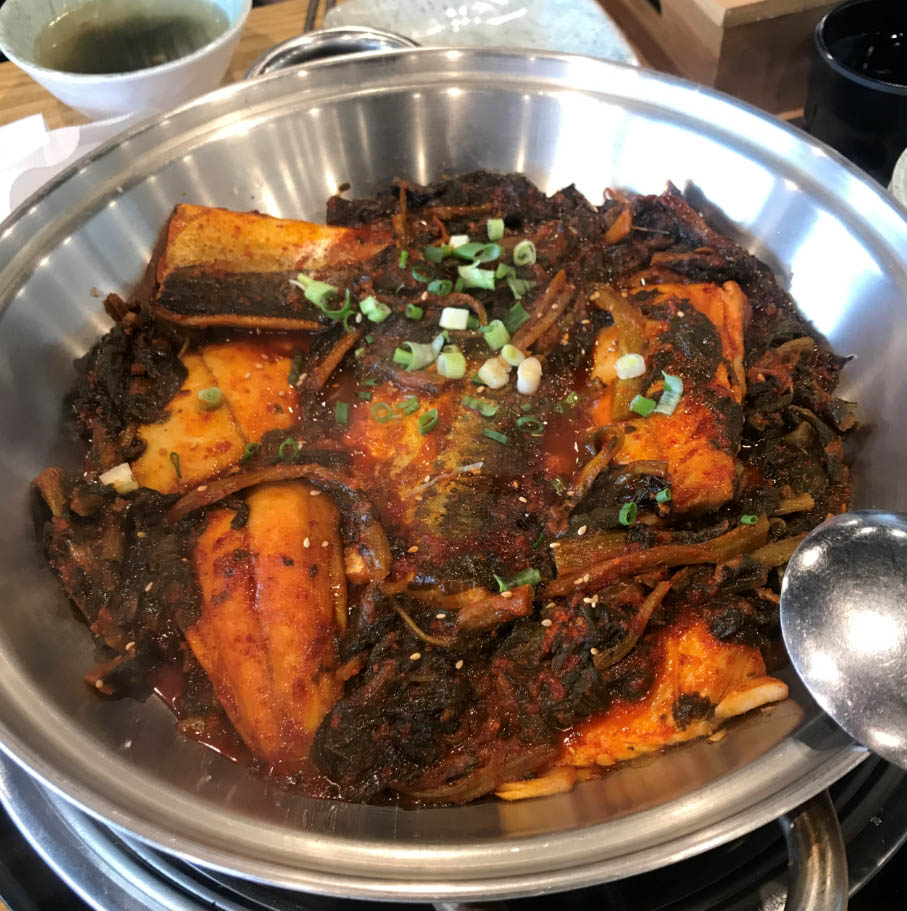 고래식당 이미지