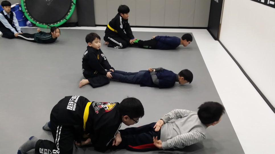 곤마스터짐 이미지