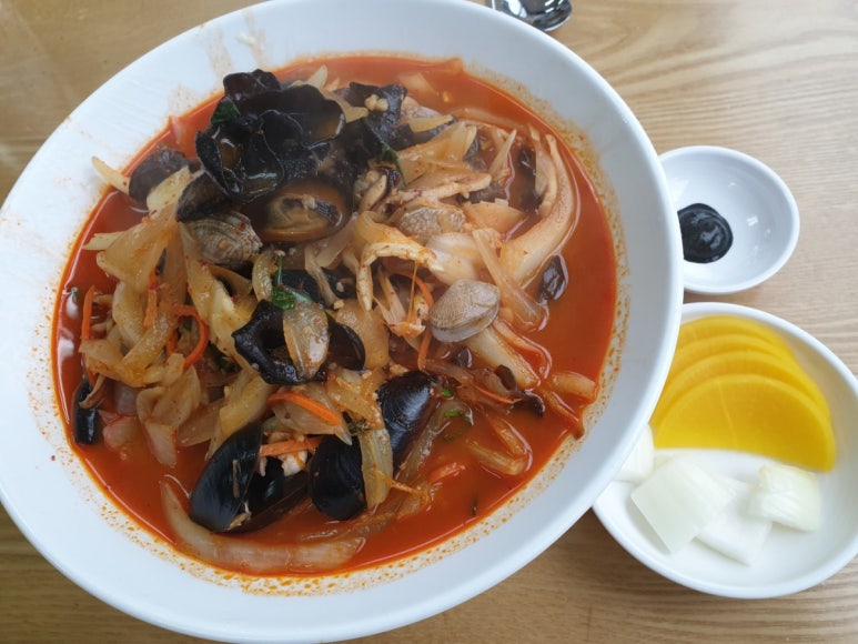 백년짬뽕 이미지