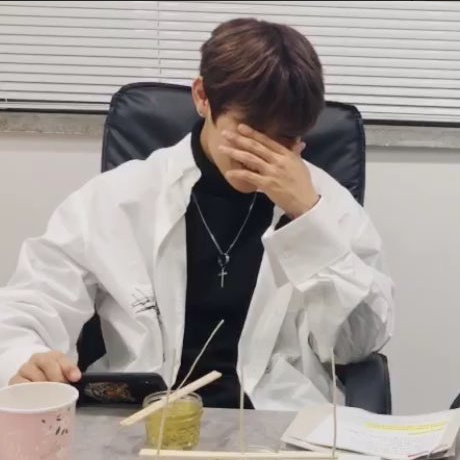브이떡볶이 이미지