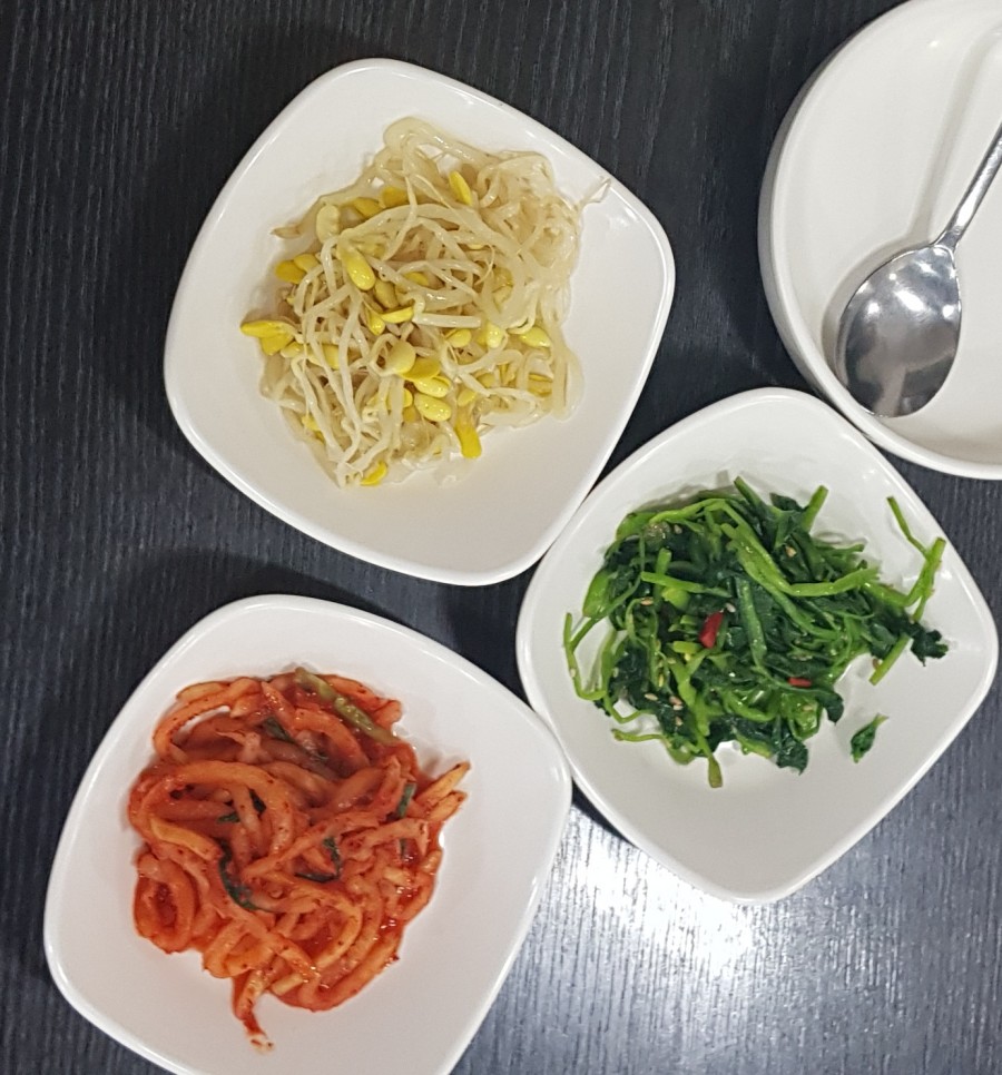 소문난왕닭발 이미지