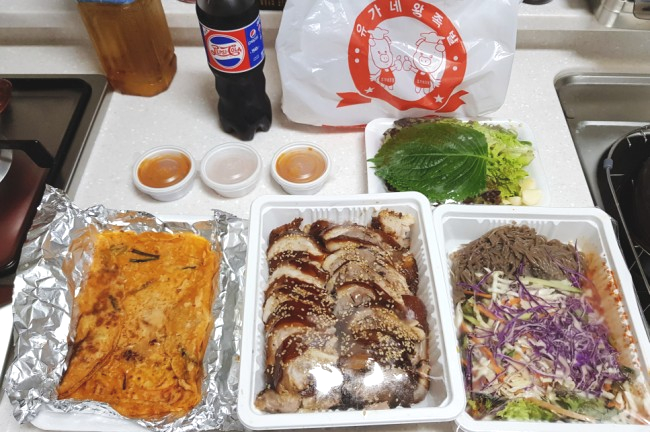 유가네왕착한족발 이미지