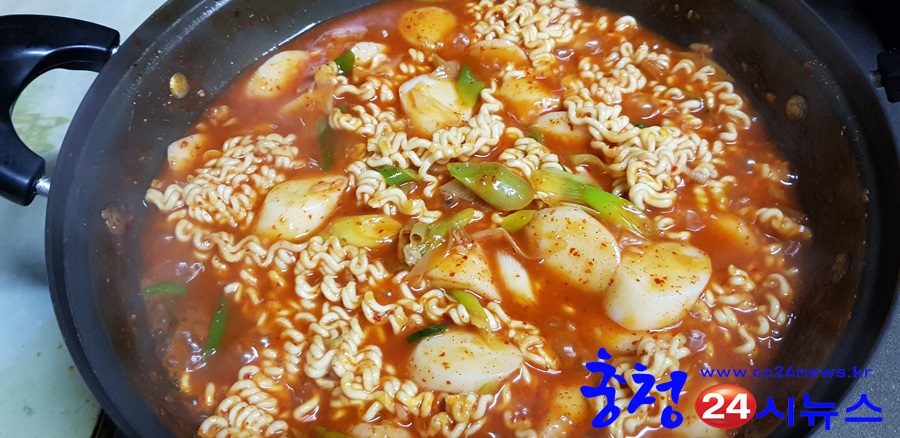 아윤분식 이미지