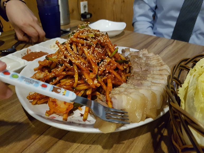 본가한치보쌈 이미지