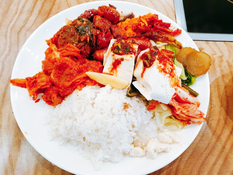 맛있는정원한식부페 이미지