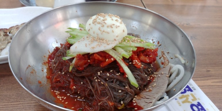 함흥냉면 이미지