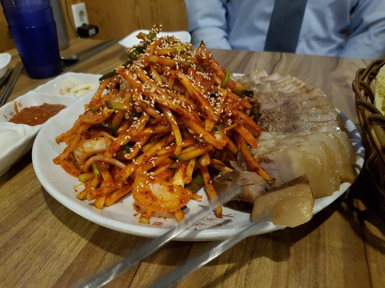 본가한치보쌈 이미지