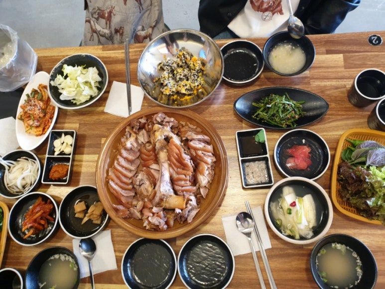 스타왕족발 이미지