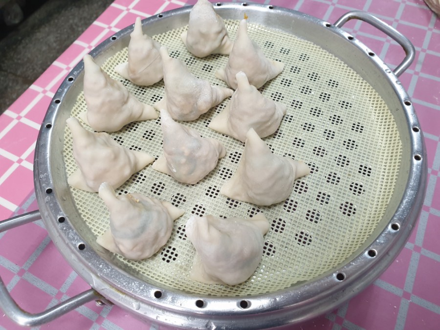 통통손만두 이미지