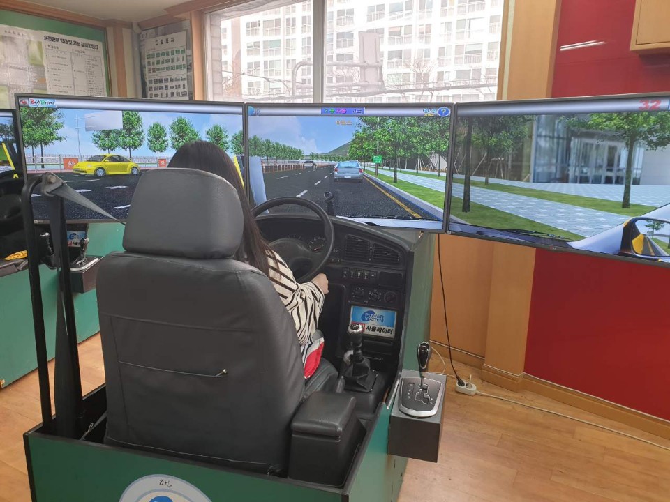 드라이빙114실내운전 이미지