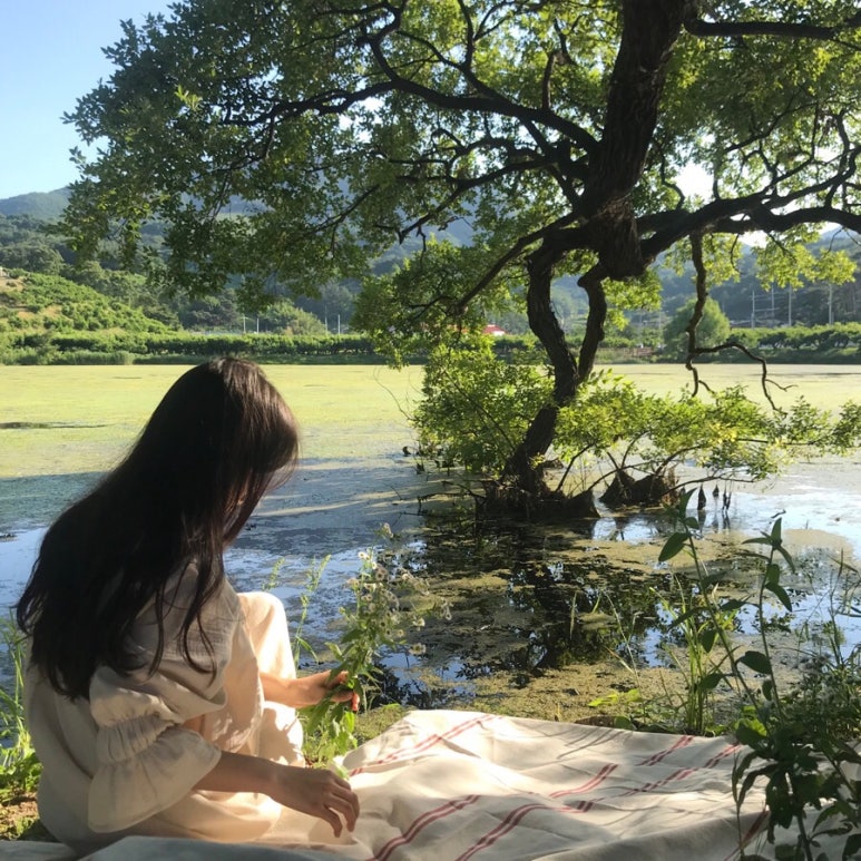 온마이오운(ON MY OWN) 이미지