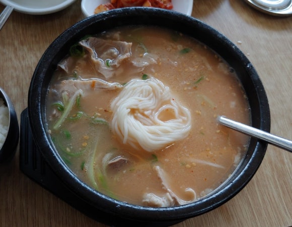 명장 돼지국밥 이미지