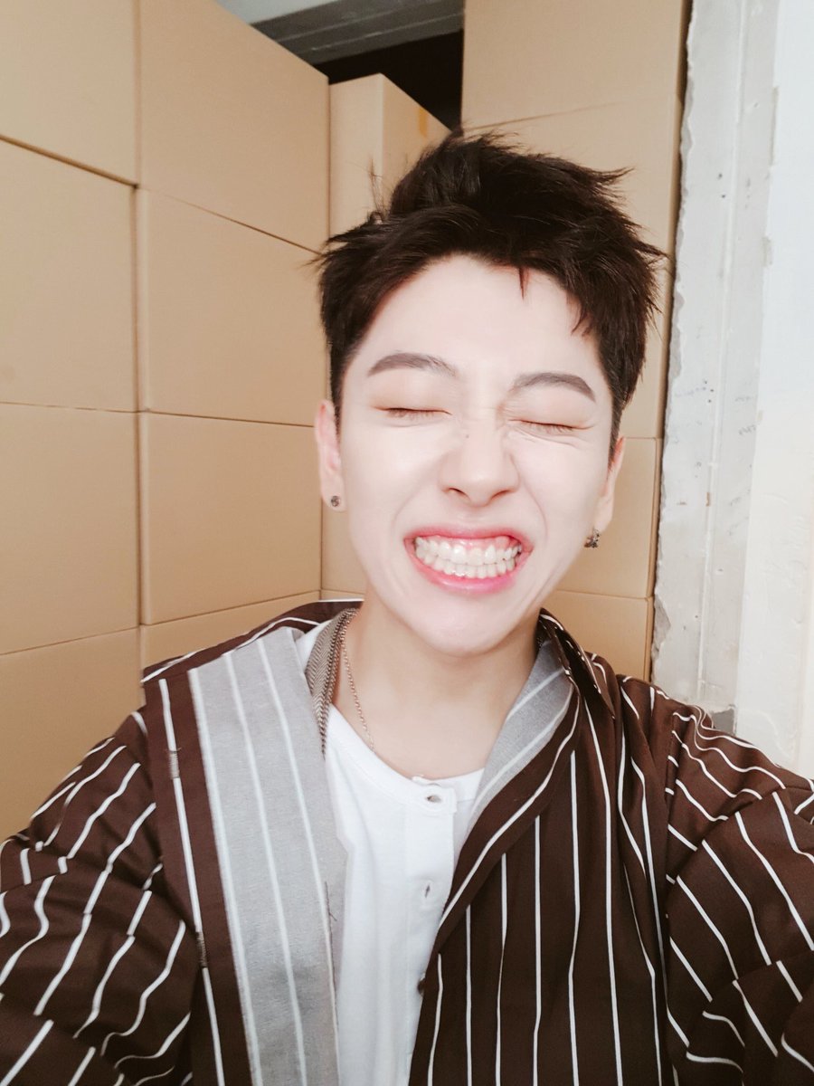 로비카페 이미지