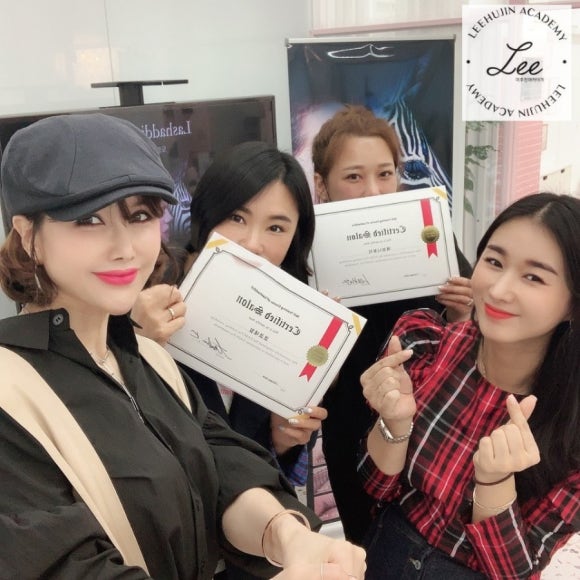 래쉬살롱 이미지