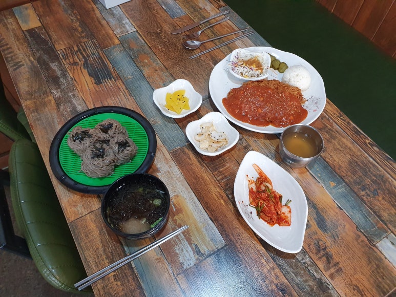 봄내수제돈까스 이미지