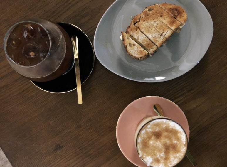 산옥커피 이미지