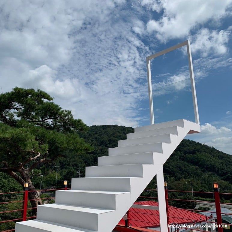 레드커피 이미지