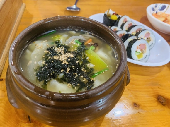항아리수제비 이미지