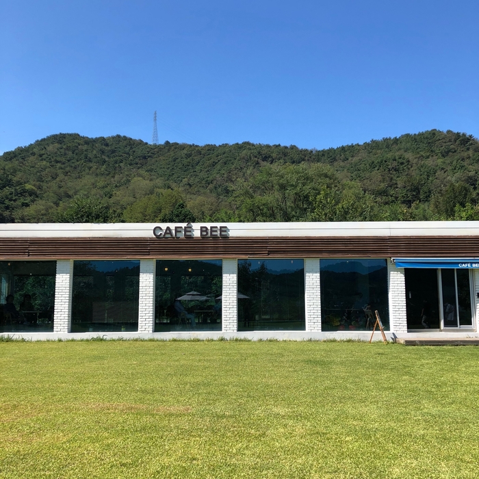 Cafe Bee(카페 비) 이미지