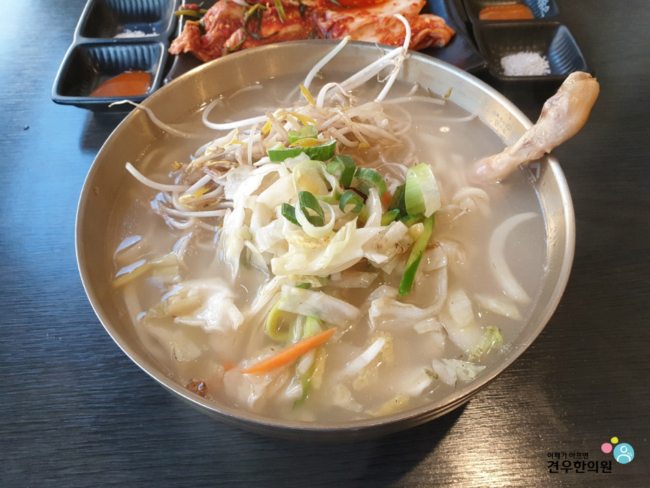 파주닭국수 이미지