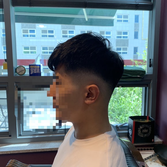 리트모 바버샵 이미지