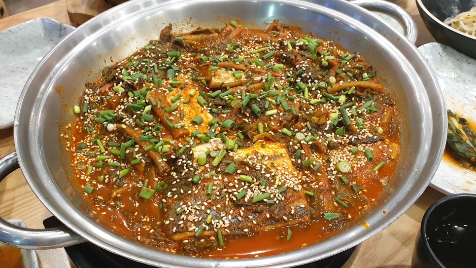 고래식당 이미지