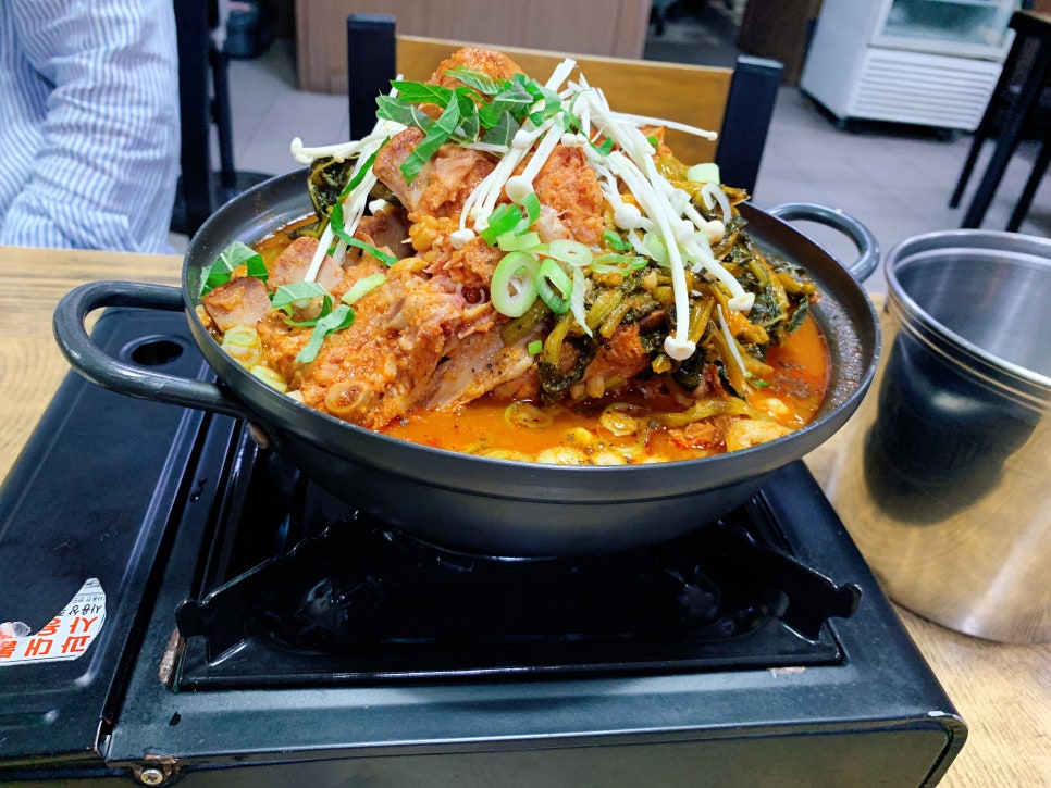 최뿔다구감자탕 이미지