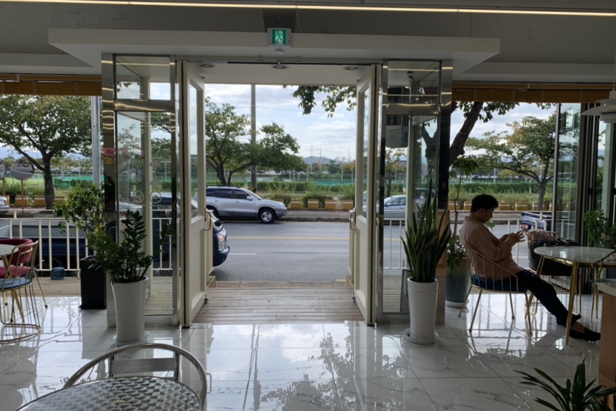 엣지브라운경주점 이미지