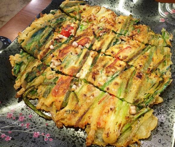 유림손칼국수마늘보쌈 이미지