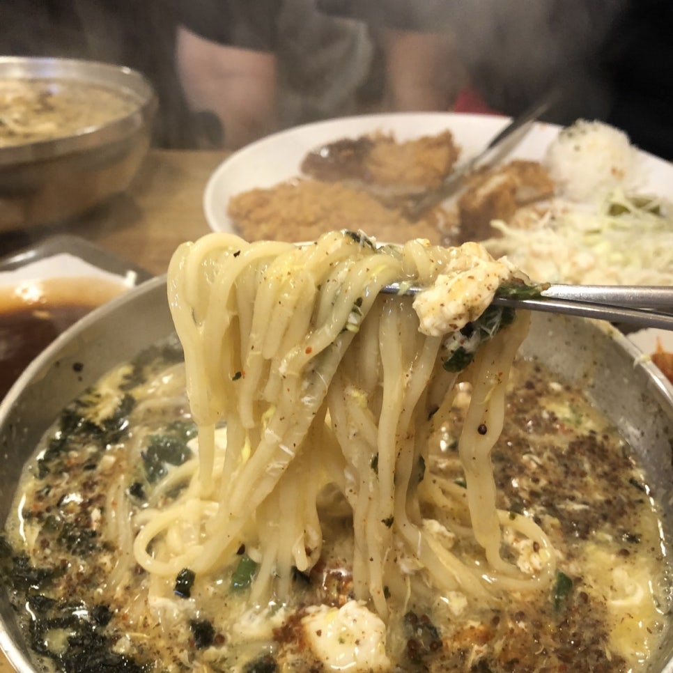 금암면옥 이미지